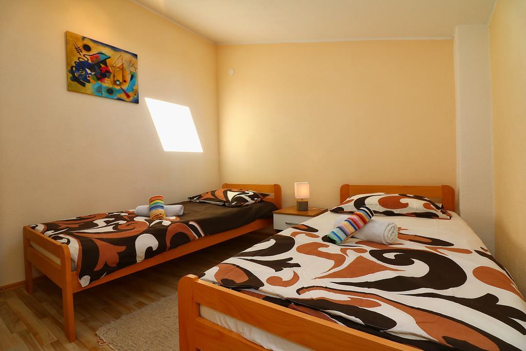 Apartment Antonio Jezera Luaran gambar